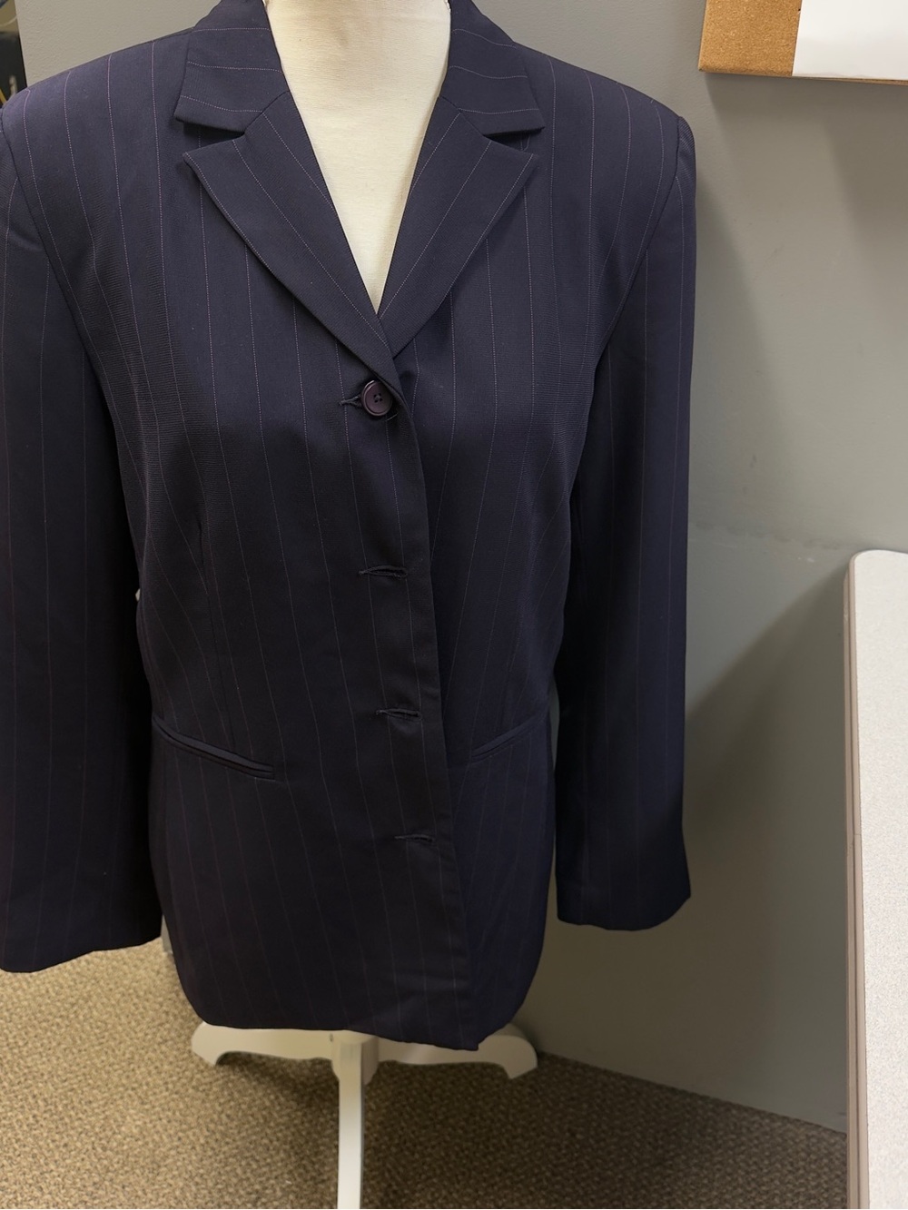Vintage Bob Mackie Studio Eggplant Lavender Pinstripe Blazer Women’s Size 16